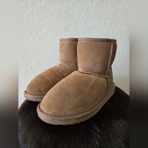 EMU Australia Stinger Mini Boots Women’s Size 5 / Men’s 4 Sheepskin Suede